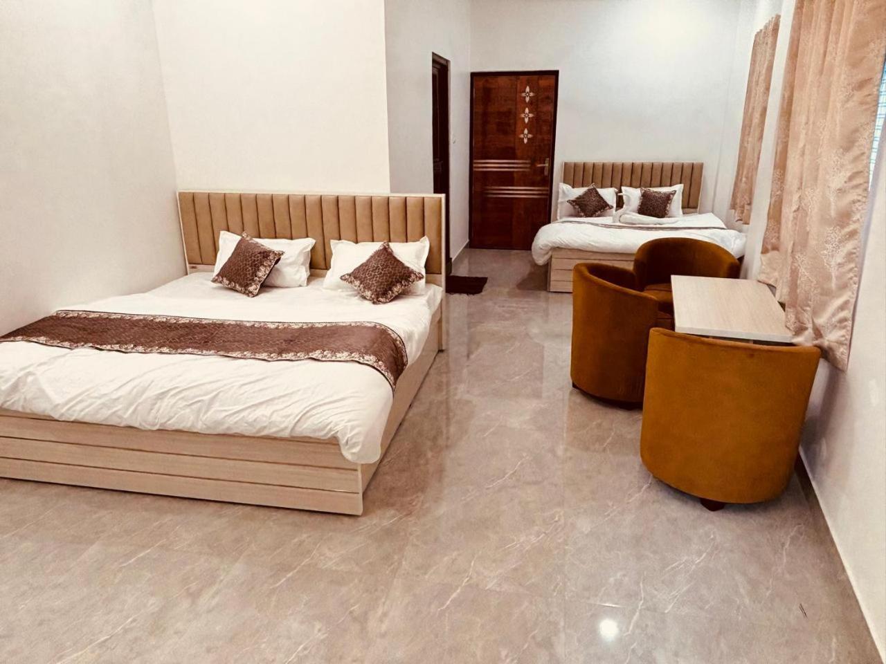 Hotel Shri Ram Darbar Ayodhya Exterior foto